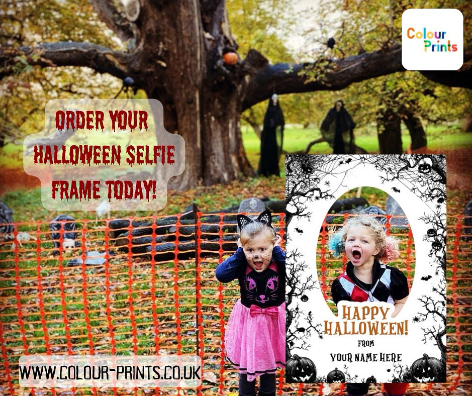 Halloween Selfie Frame - Black & White Happy Halloween.