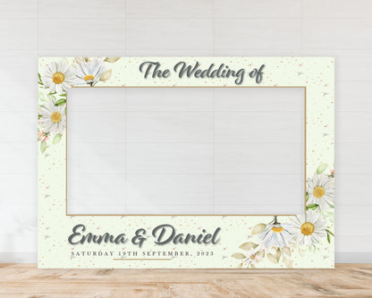 Daisy Flowers Wedding Landscape or Portrait Selfie Frame